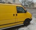 Желтый Фольксваген Transporter, объемом двигателя 2.5 л и пробегом 250 тыс. км за 7000 $, фото 5 на Automoto.ua