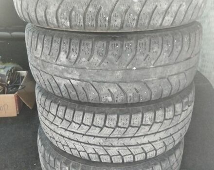 Желтый Фольксваген Transporter, объемом двигателя 2.5 л и пробегом 380 тыс. км за 7000 $, фото 5 на Automoto.ua