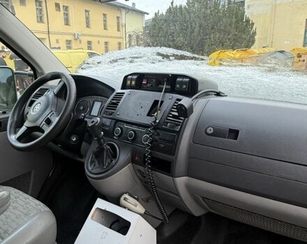 Желтый Фольксваген Transporter, объемом двигателя 0 л и пробегом 482 тыс. км за 7698 $, фото 3 на Automoto.ua
