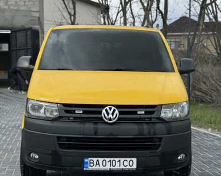 Желтый Фольксваген Transporter, объемом двигателя 1.97 л и пробегом 290 тыс. км за 15300 $, фото 8 на Automoto.ua