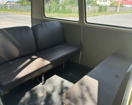 Желтый Фольксваген Transporter, объемом двигателя 1.7 л и пробегом 3 тыс. км за 3000 $, фото 4 на Automoto.ua