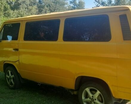 Жовтий Фольксваген Transporter, об'ємом двигуна 1.9 л та пробігом 100 тис. км за 3100 $, фото 2 на Automoto.ua