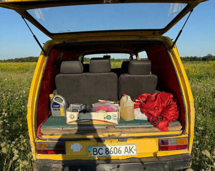 Жовтий Фольксваген Transporter, об'ємом двигуна 1.9 л та пробігом 499 тис. км за 1950 $, фото 7 на Automoto.ua