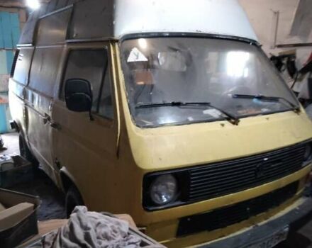 Желтый Фольксваген Transporter, объемом двигателя 1.6 л и пробегом 500 тыс. км за 700 $, фото 2 на Automoto.ua