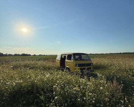 Жовтий Фольксваген Transporter, об'ємом двигуна 1.9 л та пробігом 499 тис. км за 1950 $, фото 15 на Automoto.ua