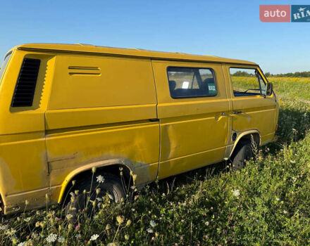 Жовтий Фольксваген Transporter, об'ємом двигуна 1.9 л та пробігом 499 тис. км за 1950 $, фото 5 на Automoto.ua