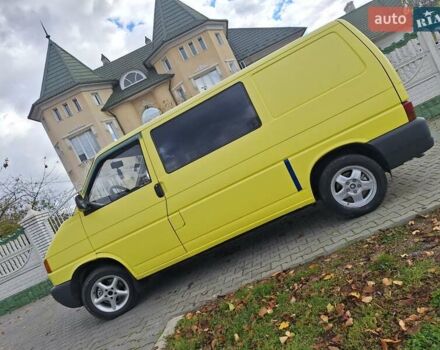 Жовтий Фольксваген Transporter, об'ємом двигуна 1.9 л та пробігом 297 тис. км за 4300 $, фото 1 на Automoto.ua