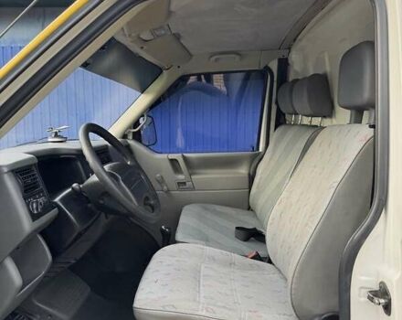 Жовтий Фольксваген Transporter, об'ємом двигуна 1.9 л та пробігом 320 тис. км за 8600 $, фото 5 на Automoto.ua