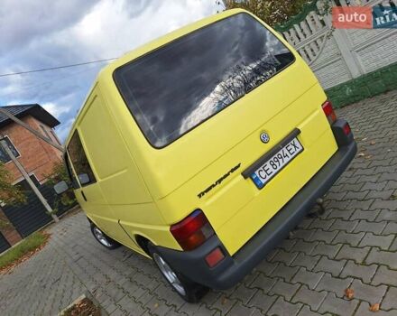 Жовтий Фольксваген Transporter, об'ємом двигуна 1.9 л та пробігом 297 тис. км за 4300 $, фото 5 на Automoto.ua