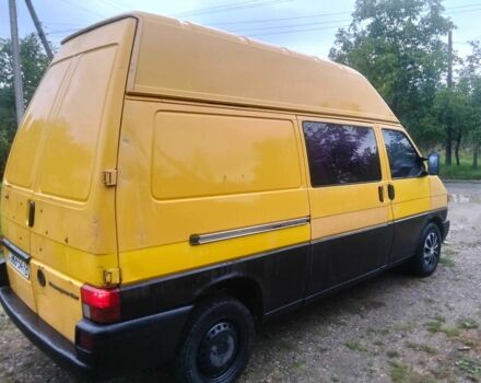 Жовтий Фольксваген Transporter, об'ємом двигуна 2.4 л та пробігом 240 тис. км за 2900 $, фото 3 на Automoto.ua