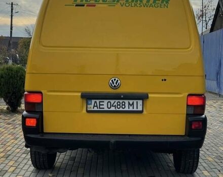 Жовтий Фольксваген Transporter, об'ємом двигуна 1.9 л та пробігом 320 тис. км за 8600 $, фото 1 на Automoto.ua