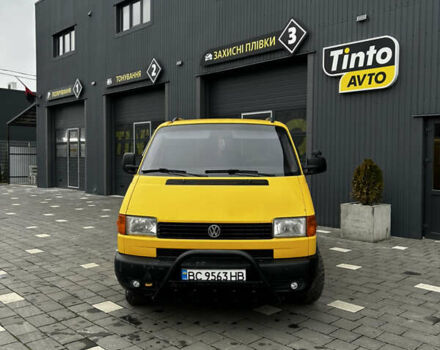 Желтый Фольксваген Transporter, объемом двигателя 1.9 л и пробегом 286 тыс. км за 4000 $, фото 6 на Automoto.ua