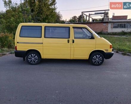 Желтый Фольксваген Transporter, объемом двигателя 1.9 л и пробегом 300 тыс. км за 5300 $, фото 8 на Automoto.ua