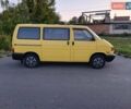 Желтый Фольксваген Transporter, объемом двигателя 1.9 л и пробегом 300 тыс. км за 5300 $, фото 8 на Automoto.ua