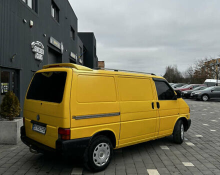 Желтый Фольксваген Transporter, объемом двигателя 1.9 л и пробегом 286 тыс. км за 4000 $, фото 12 на Automoto.ua