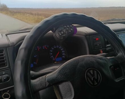 Жовтий Фольксваген Transporter, об'ємом двигуна 2.4 л та пробігом 350 тис. км за 7000 $, фото 17 на Automoto.ua