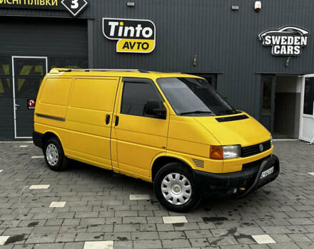 Желтый Фольксваген Transporter, объемом двигателя 1.9 л и пробегом 286 тыс. км за 4000 $, фото 14 на Automoto.ua