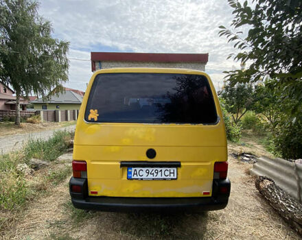 Жовтий Фольксваген Transporter, об'ємом двигуна 1.9 л та пробігом 280 тис. км за 2800 $, фото 5 на Automoto.ua