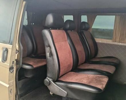 Желтый Фольксваген Transporter, объемом двигателя 2.38 л и пробегом 350 тыс. км за 7000 $, фото 11 на Automoto.ua