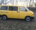 Желтый Фольксваген Transporter, объемом двигателя 1.9 л и пробегом 347 тыс. км за 5500 $, фото 2 на Automoto.ua