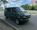 Желтый Фольксваген Transporter, объемом двигателя 1.9 л и пробегом 407 тыс. км за 5250 $, фото 1 на Automoto.ua