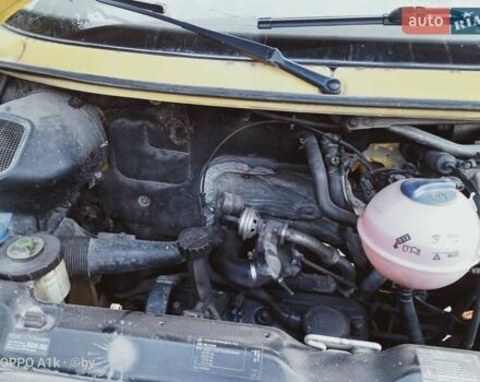 Жовтий Фольксваген Transporter, об'ємом двигуна 1.9 л та пробігом 250 тис. км за 4800 $, фото 4 на Automoto.ua