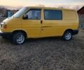 Желтый Фольксваген Transporter, объемом двигателя 1.9 л и пробегом 352 тыс. км за 5500 $, фото 4 на Automoto.ua