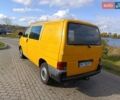 Желтый Фольксваген Transporter, объемом двигателя 2.46 л и пробегом 300 тыс. км за 3950 $, фото 7 на Automoto.ua
