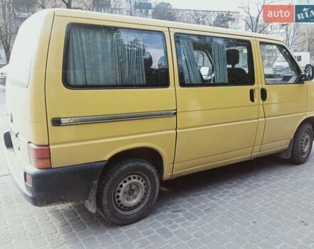 Жовтий Фольксваген Transporter, об'ємом двигуна 1.9 л та пробігом 250 тис. км за 4800 $, фото 2 на Automoto.ua