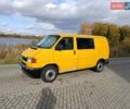 Желтый Фольксваген Transporter, объемом двигателя 2.46 л и пробегом 300 тыс. км за 3950 $, фото 5 на Automoto.ua