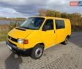 Желтый Фольксваген Transporter, объемом двигателя 2.46 л и пробегом 300 тыс. км за 3950 $, фото 1 на Automoto.ua