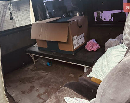 Желтый Фольксваген Transporter, объемом двигателя 2.4 л и пробегом 300 тыс. км за 3650 $, фото 4 на Automoto.ua