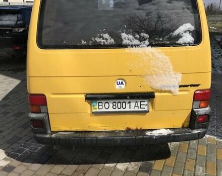 Желтый Фольксваген Transporter, объемом двигателя 1.9 л и пробегом 350 тыс. км за 3600 $, фото 2 на Automoto.ua