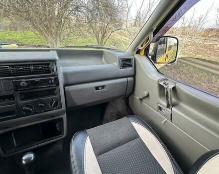 Жовтий Фольксваген Transporter, об'ємом двигуна 1.9 л та пробігом 269 тис. км за 5800 $, фото 8 на Automoto.ua