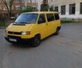 Жовтий Фольксваген Transporter, об'ємом двигуна 1.9 л та пробігом 307 тис. км за 5700 $, фото 1 на Automoto.ua