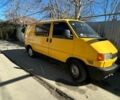 Жовтий Фольксваген Transporter, об'ємом двигуна 1.9 л та пробігом 270 тис. км за 5500 $, фото 1 на Automoto.ua