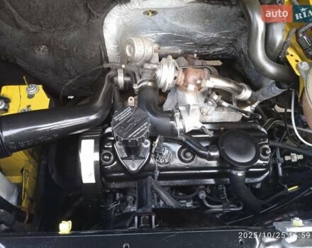 Жовтий Фольксваген Transporter, об'ємом двигуна 1.9 л та пробігом 307 тис. км за 5700 $, фото 20 на Automoto.ua