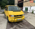 Жовтий Фольксваген Transporter, об'ємом двигуна 1.9 л та пробігом 495 тис. км за 5500 $, фото 1 на Automoto.ua
