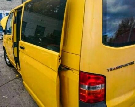 Желтый Фольксваген Transporter, объемом двигателя 2 л и пробегом 250 тыс. км за 850 $, фото 1 на Automoto.ua