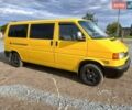 Желтый Фольксваген Transporter, объемом двигателя 2.5 л и пробегом 402 тыс. км за 6700 $, фото 1 на Automoto.ua