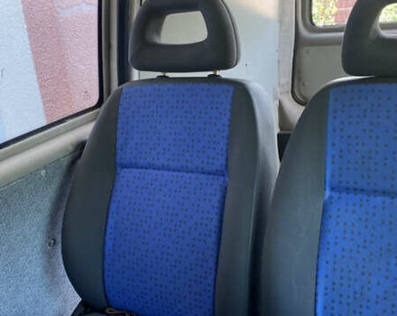 Желтый Фольксваген Transporter, объемом двигателя 1.9 л и пробегом 181 тыс. км за 6400 $, фото 7 на Automoto.ua