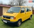 Желтый Фольксваген Transporter, объемом двигателя 1.9 л и пробегом 217 тыс. км за 6800 $, фото 1 на Automoto.ua