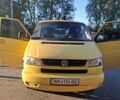 Жовтий Фольксваген Transporter, об'ємом двигуна 2.5 л та пробігом 370 тис. км за 6350 $, фото 1 на Automoto.ua
