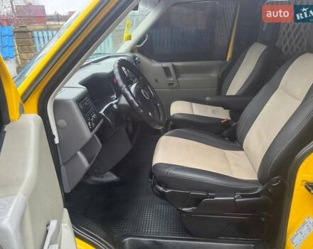 Жовтий Фольксваген Transporter, об'ємом двигуна 2.46 л та пробігом 321 тис. км за 5950 $, фото 17 на Automoto.ua