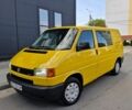 Желтый Фольксваген Transporter, объемом двигателя 2.5 л и пробегом 270 тыс. км за 7250 $, фото 1 на Automoto.ua