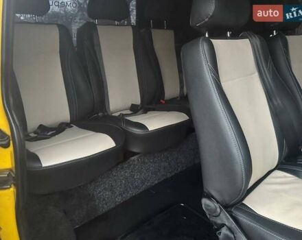 Жовтий Фольксваген Transporter, об'ємом двигуна 2.46 л та пробігом 321 тис. км за 5950 $, фото 14 на Automoto.ua