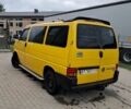 Желтый Фольксваген Transporter, объемом двигателя 2.46 л и пробегом 478 тыс. км за 7500 $, фото 1 на Automoto.ua