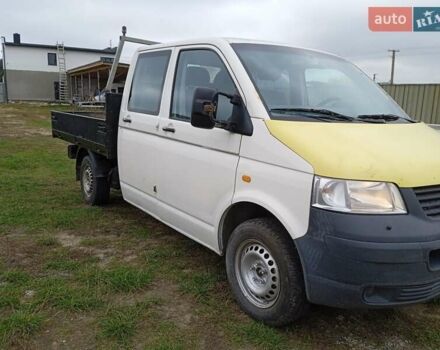 Желтый Фольксваген Transporter, объемом двигателя 1.9 л и пробегом 350 тыс. км за 5200 $, фото 1 на Automoto.ua