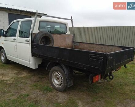 Желтый Фольксваген Transporter, объемом двигателя 1.9 л и пробегом 350 тыс. км за 5200 $, фото 3 на Automoto.ua