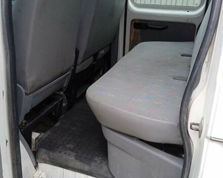 Желтый Фольксваген Transporter, объемом двигателя 1.9 л и пробегом 350 тыс. км за 5200 $, фото 4 на Automoto.ua